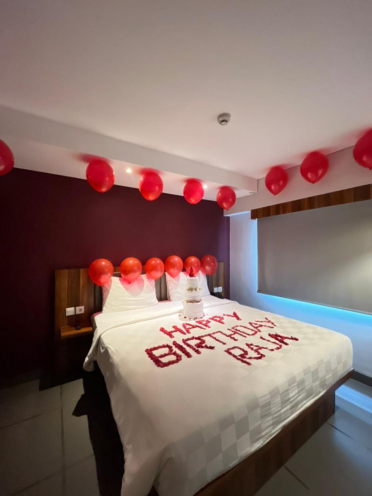 Hotel Swiss-Belexpress Kuta Legian Zewnętrze zdjęcie